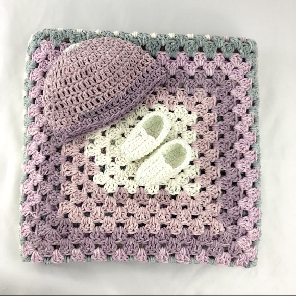 Crochet Baby Set - Picture 1 of 6